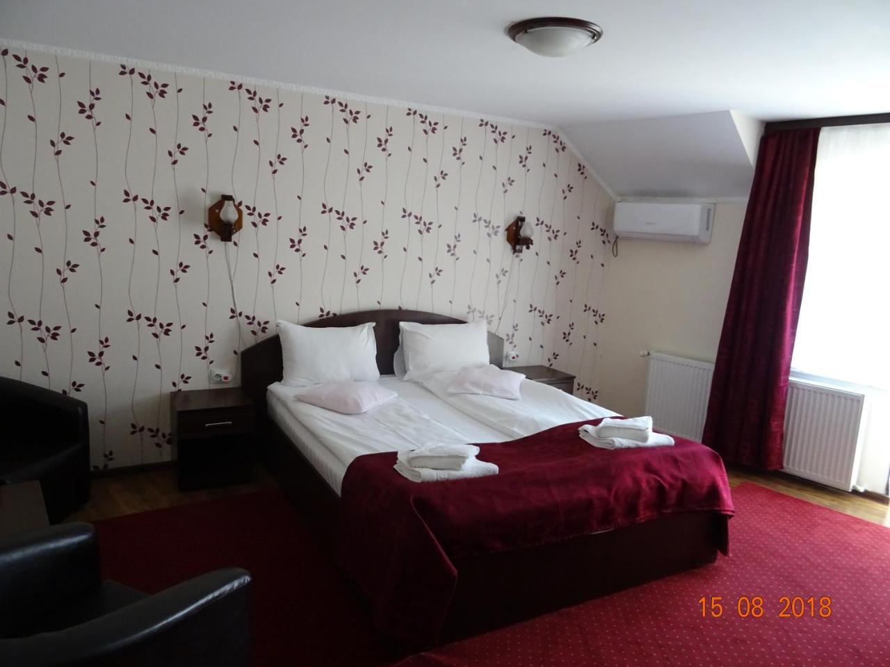 Pensiunea Magnolia Sibiu Exterior photo